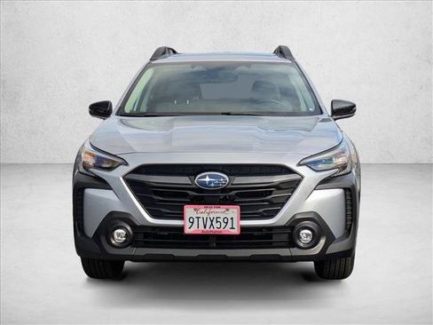 Certified 2025 Subaru Outback Premium image 2