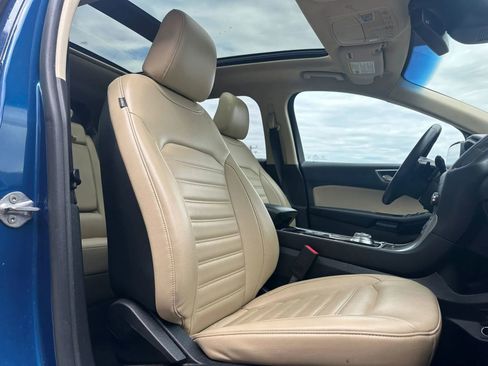 Used 2020 Ford Edge SEL w/ Convenience Package AWD/4WD image 12