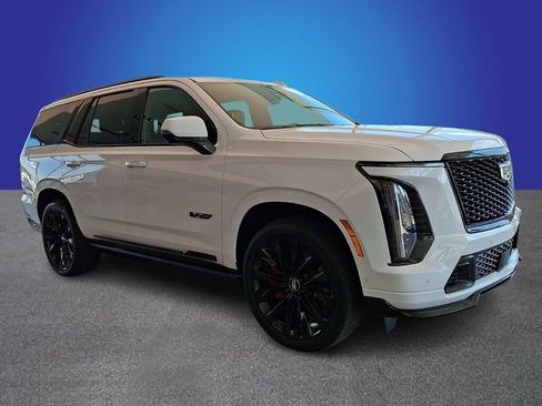 New 2026 Cadillac Escalade V w/ LPO, ONYX Package AWD/4WD image 3