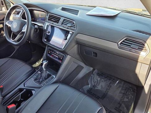 Used 2024 Volkswagen Tiguan Wolfsburg Edition image 21