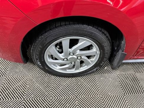 Used 2024 Mitsubishi Mirage LE image 10