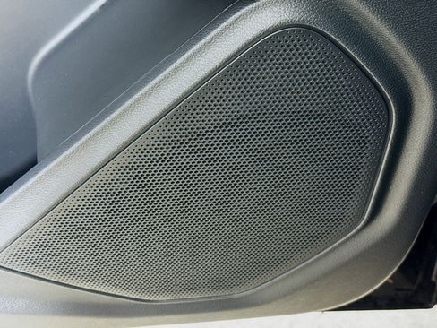 Used 2025 Ford Explorer Active image 22