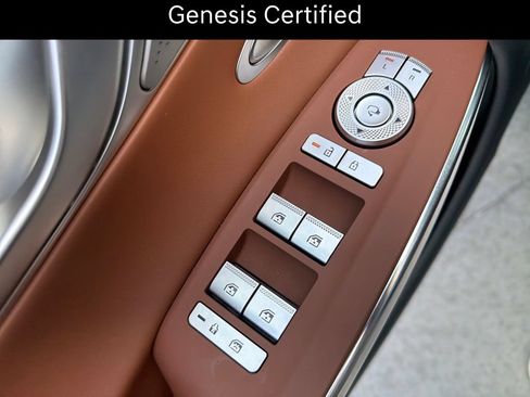 Certified 2026 Genesis GV70 2.5T Advanced AWD/4WD image 11