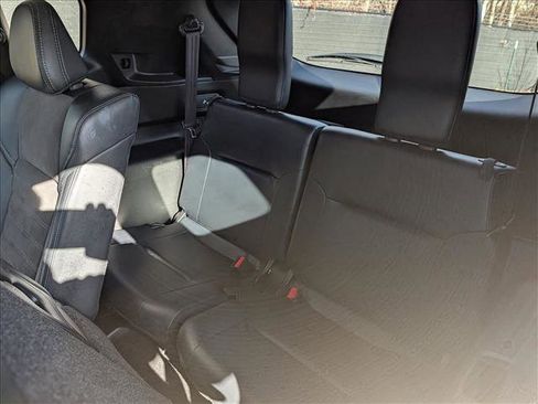 Used 2024 Mitsubishi Outlander SE image 26