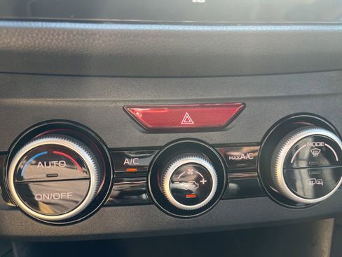 Used 2021 Subaru Crosstrek 2.5i Limited w/ Moonroof Package 2 image 17