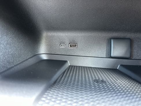 New 2026 Chevrolet Traverse LT w/ Sun and Wheel Package image 33