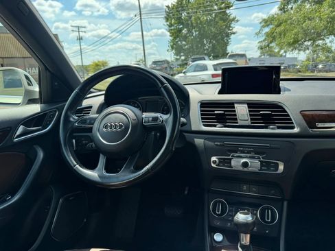 Used 2016 Audi Q3 2.0T Prestige w/ Prestige Package AWD/4WD image 15