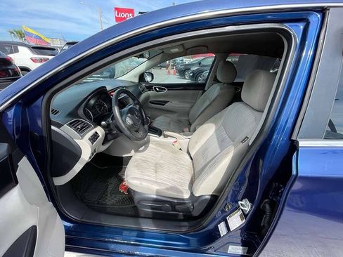Used 2016 Nissan Sentra SV FWD image 8