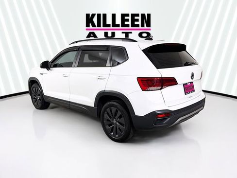 Used 2023 Volkswagen Taos S FWD image 5