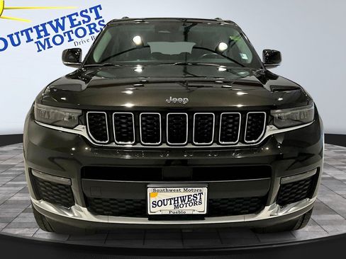 Used 2022 Jeep Grand Cherokee L Limited image 2