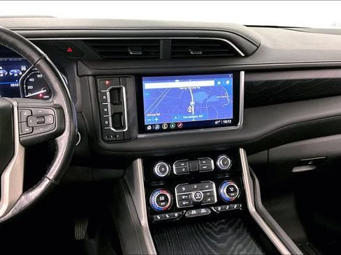 Used 2021 GMC Yukon Denali w/ Denali Premium Package AWD/4WD image 7