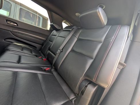 Used 2024 Dodge Durango GT RWD image 27