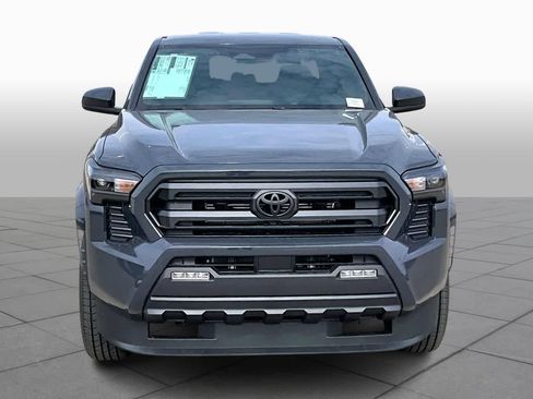 New 2026 Toyota Tacoma SR5 image 3