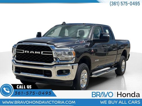 Used 2024 RAM 2500 Big Horn AWD/4WD image 1
