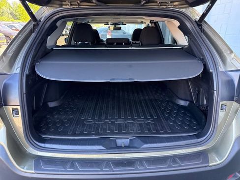 Used 2025 Subaru Outback Premium w/ Popular Package #1 AWD/4WD image 14