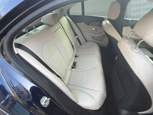 Used 2020 Mercedes-Benz C 300 Sedan image 16