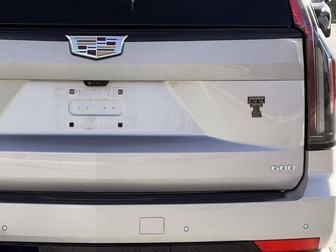 Certified 2023 Cadillac Escalade ESV Sport Platinum w/ LPO, Floor Liner Package image 7