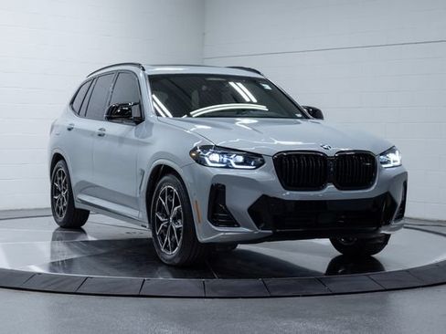 Used 2023 BMW X3 M40i AWD/4WD image 4