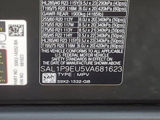 New 2027 Land Rover Range Rover Sport SE AWD/4WD image 19