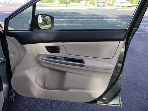 Used 2016 Subaru Impreza 2.0i image 26