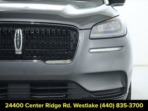 Used 2022 Lincoln Corsair AWD w/ Equipment Group 101A image 8