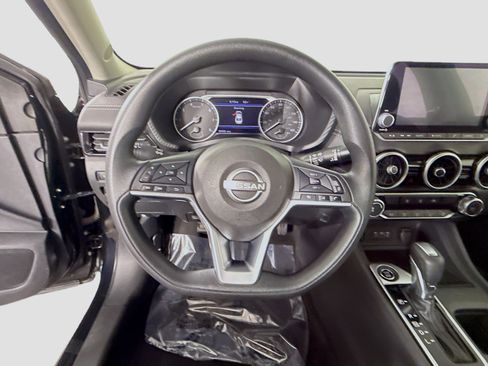 Used 2024 Nissan Sentra SV image 13
