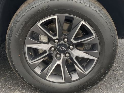 Used 2021 Chevrolet Tahoe Z71 image 11