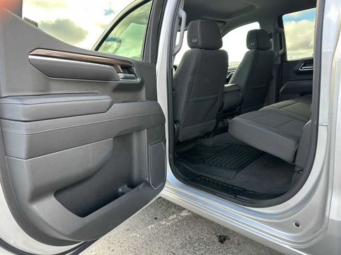 Used 2022 Chevrolet Silverado 1500 RST image 15