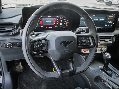 Used 2026 Ford Mustang Dark Horse RWD image 6