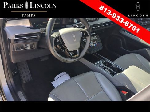 Used 2022 Lincoln Corsair Reserve w/ Elements Package image 16