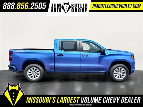 New 2025 Chevrolet Silverado 1500 Custom image 8