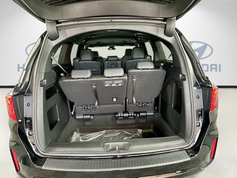 Used 2025 Honda Odyssey Sport-L image 16