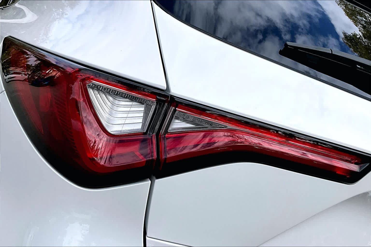 Used 2023 Acura MDX w/ Technology Package FWD image 28
