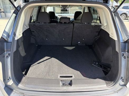 Used 2023 Nissan Rogue SV AWD/4WD image 24