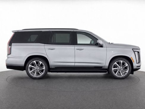 Used 2026 Cadillac Escalade Sport w/ Touring Package AWD/4WD image 8