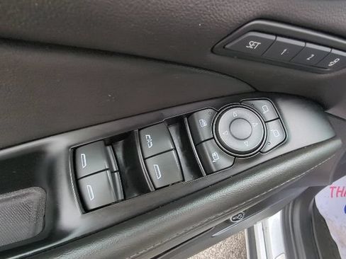 Used 2022 Buick Enclave Avenir w/ Avenir Technology Package AWD/4WD image 13