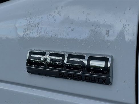 Used 2016 Ford E-350 and Econoline 350 Super Duty image 22