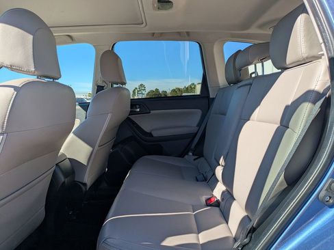 Used 2017 Subaru Forester 2.5i Limited w/ Popular Package #2 image 28