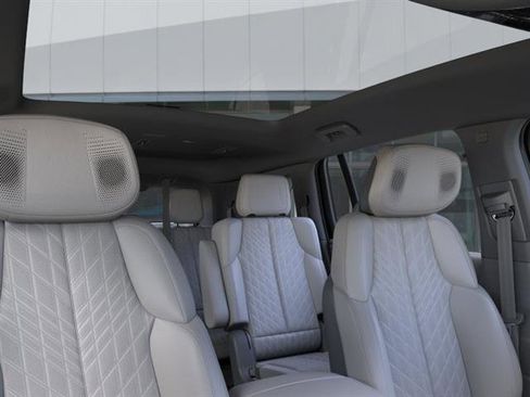 New 2026 Cadillac Escalade IQ Luxury 1 w/ LPO, Floor Liner Package AWD/4WD image 24