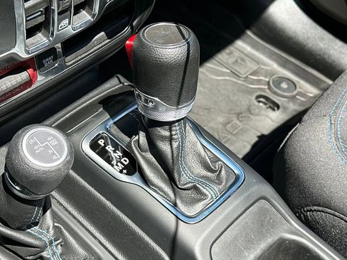 Used 2022 Jeep Wrangler Unlimited Rubicon 4xe w/ Steel Bumper Group image 21