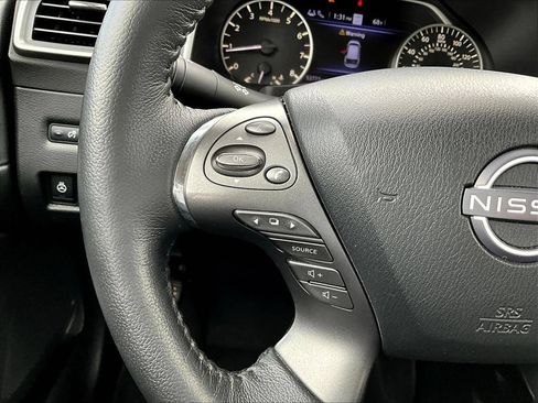 Used 2023 Nissan Murano SL AWD/4WD image 13