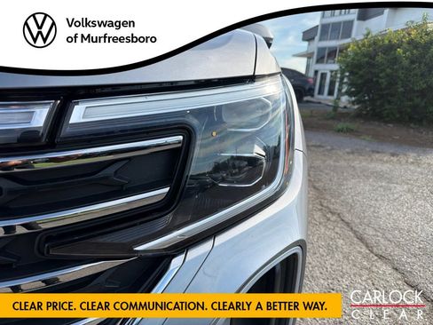 Used 2024 Volkswagen Atlas SE FWD image 10
