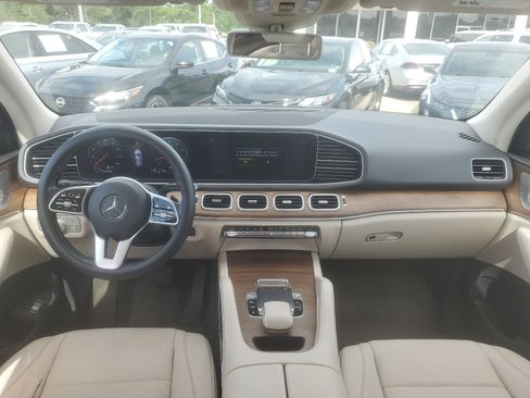 Used 2020 Mercedes-Benz GLE 350 4MATIC image 9