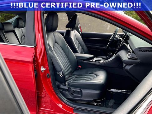 Used 2022 Toyota Camry SE image 32