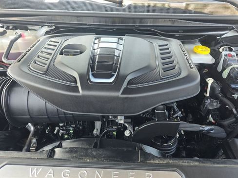 Used 2024 Jeep Wagoneer Series III w/ Premium Group I image 6