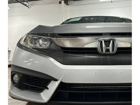 Used 2016 Honda Civic EX-T image 5