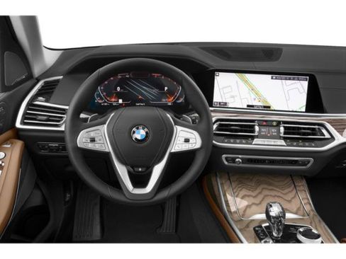 Used 2019 BMW X7 xDrive50i w/ M Sport Package AWD/4WD image 10