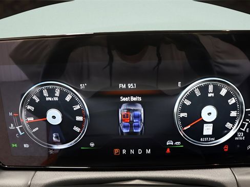 Used 2024 Ford Mustang GT Premium image 11