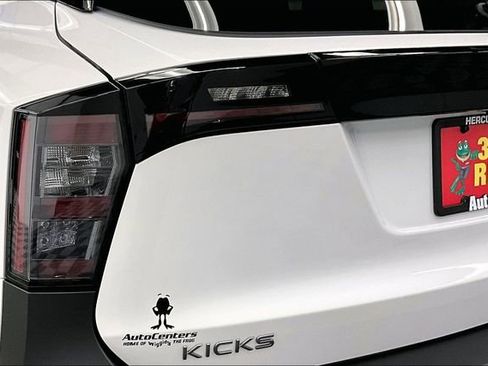 New 2026 Nissan Kicks SR w/ SR Premium Package image 18