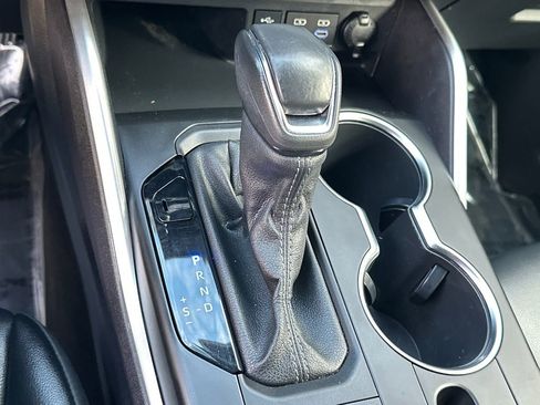 Used 2022 Toyota Highlander XLE image 33